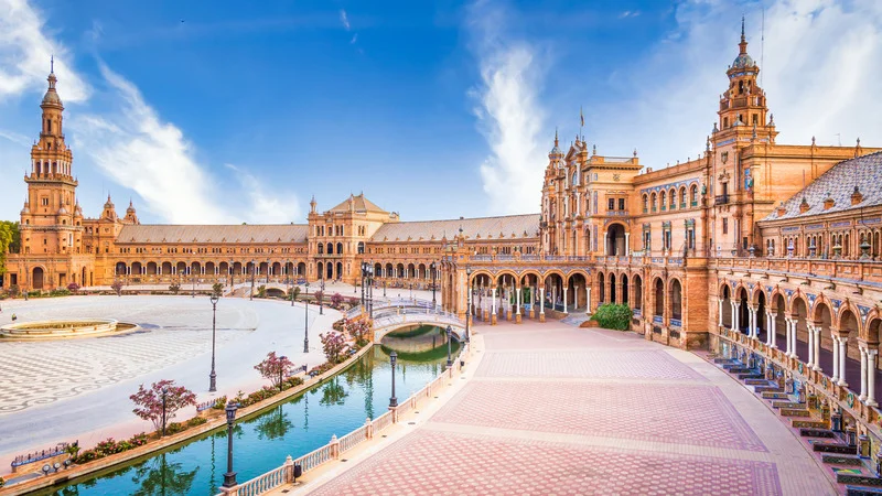 Essential Seville Tour